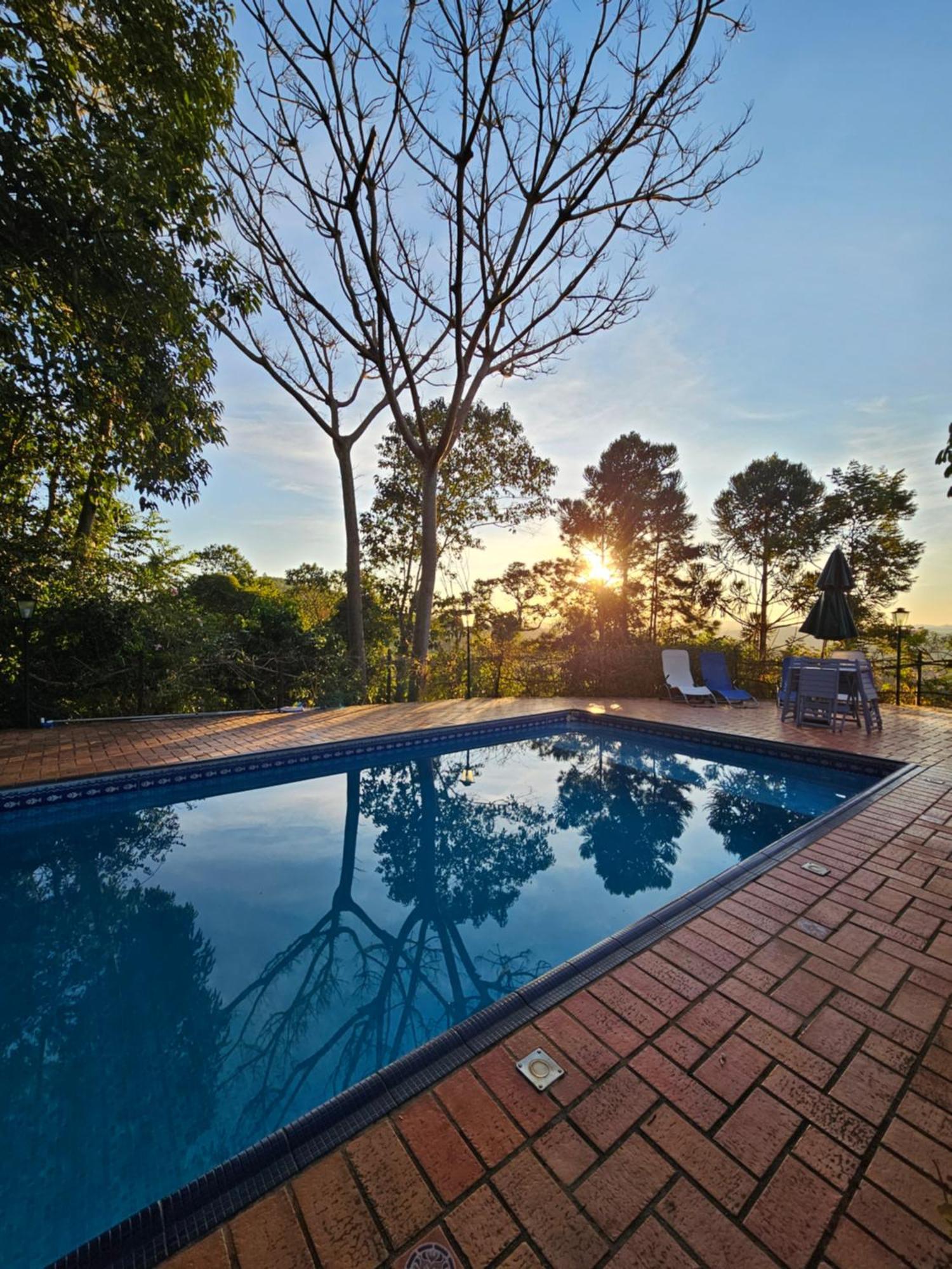 Casa De Campo Araxa Na Montanha Com Piscina Piracaia Extérieur photo