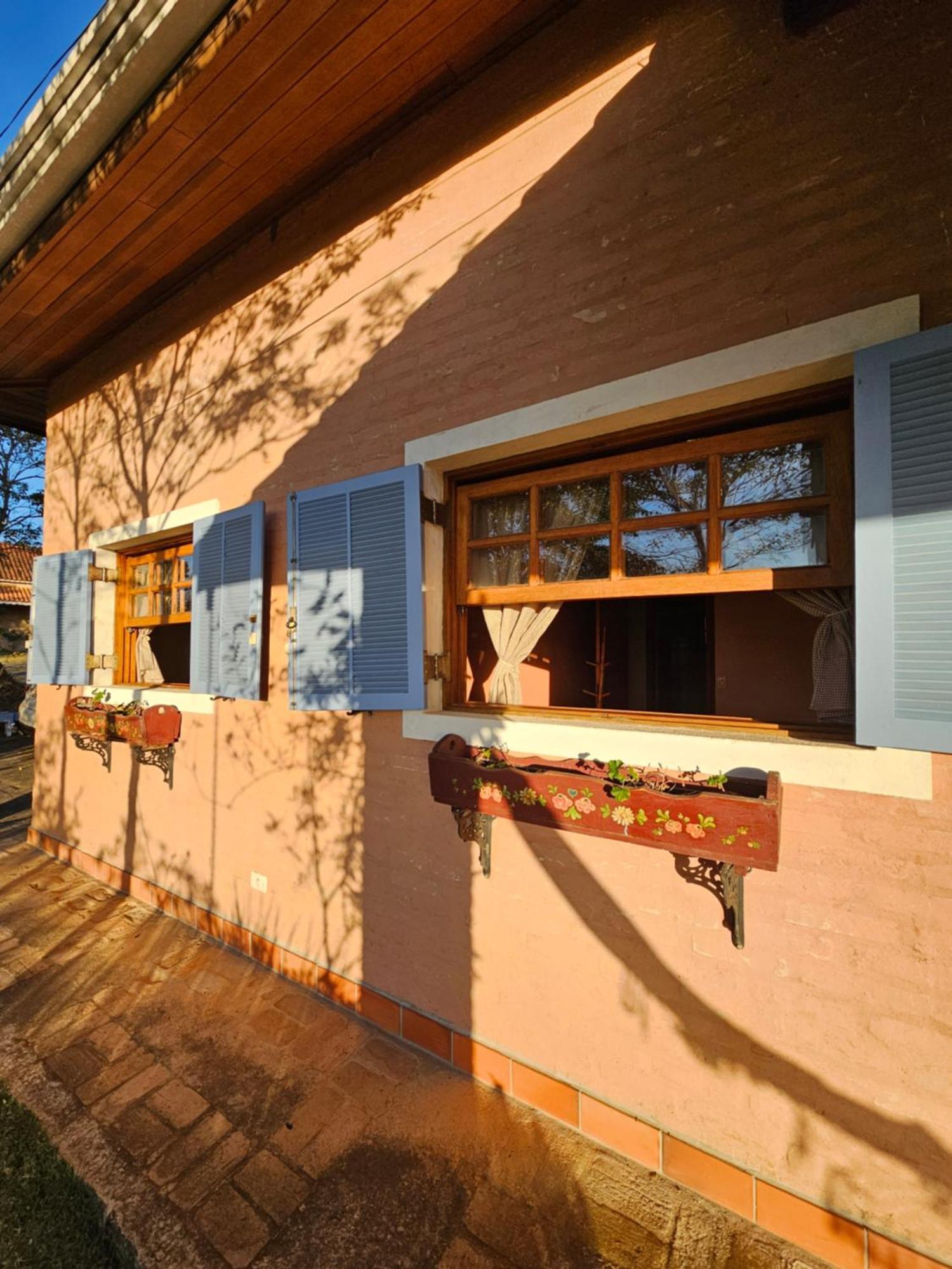 Casa De Campo Araxa Na Montanha Com Piscina Piracaia Extérieur photo